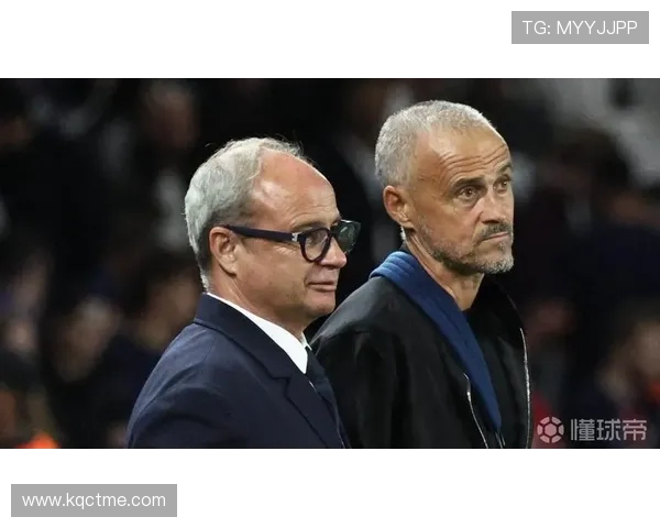 坎波斯强调巴黎圣日耳曼将把握转会机会但避免球员过剩问题