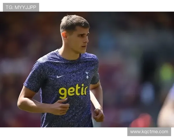 切尔西热刺冬窗瞄准罗克球员为备战世界杯拒绝转会